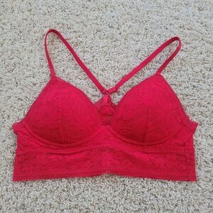 Victoria's Secret Bralette Red Lace Racerback Lined Wireless M